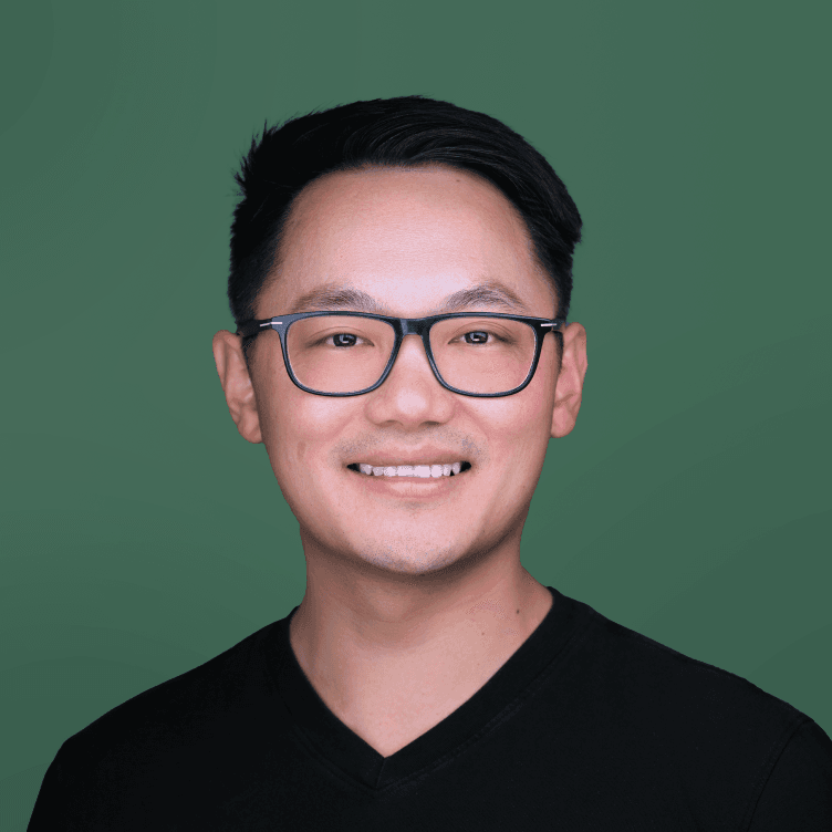 Jim Gao is a co-founder and CEO of Phaidra, with deep experience from Google in applying machine learning and artificial intelligence to optimize complex cooling systems